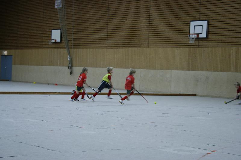 _MG_4603.JPG - Ein rasantes Spiel entwickelt sich.